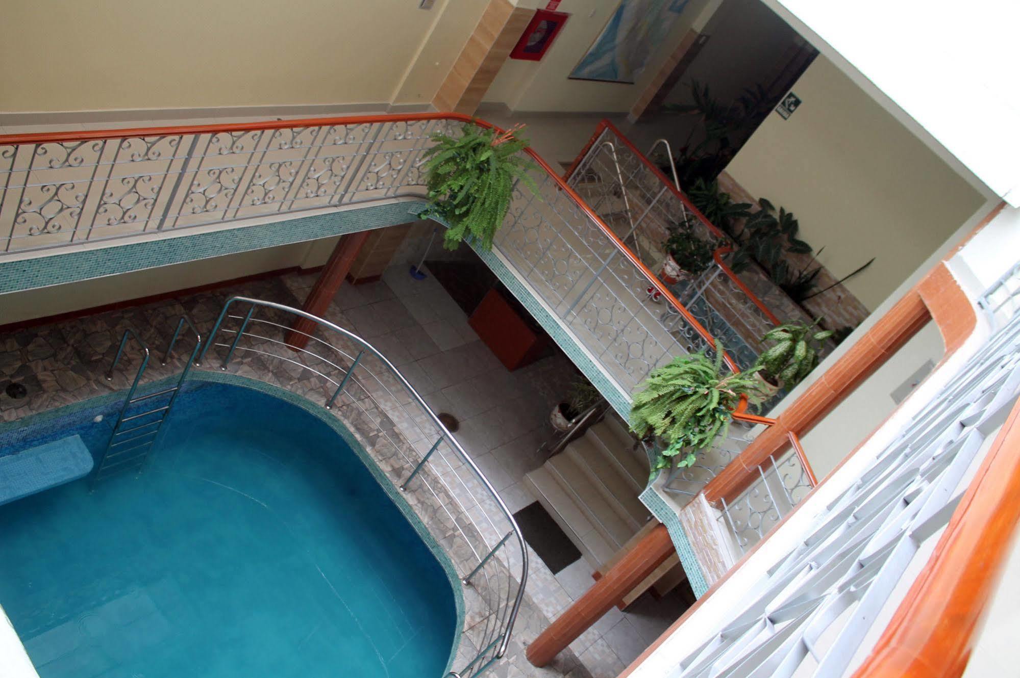 Hotel Ventura Isabel Iquitos Exterior foto